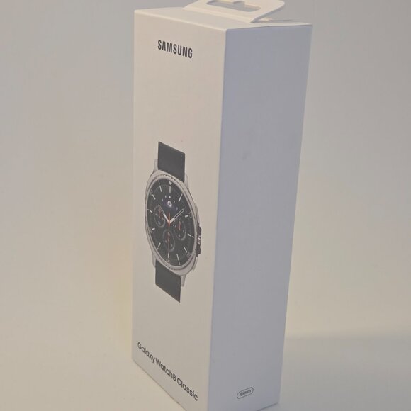 Samsung Galaxy Watch8 Classic 46mm Bluetooth, Black – New - Picture 4 of 9
